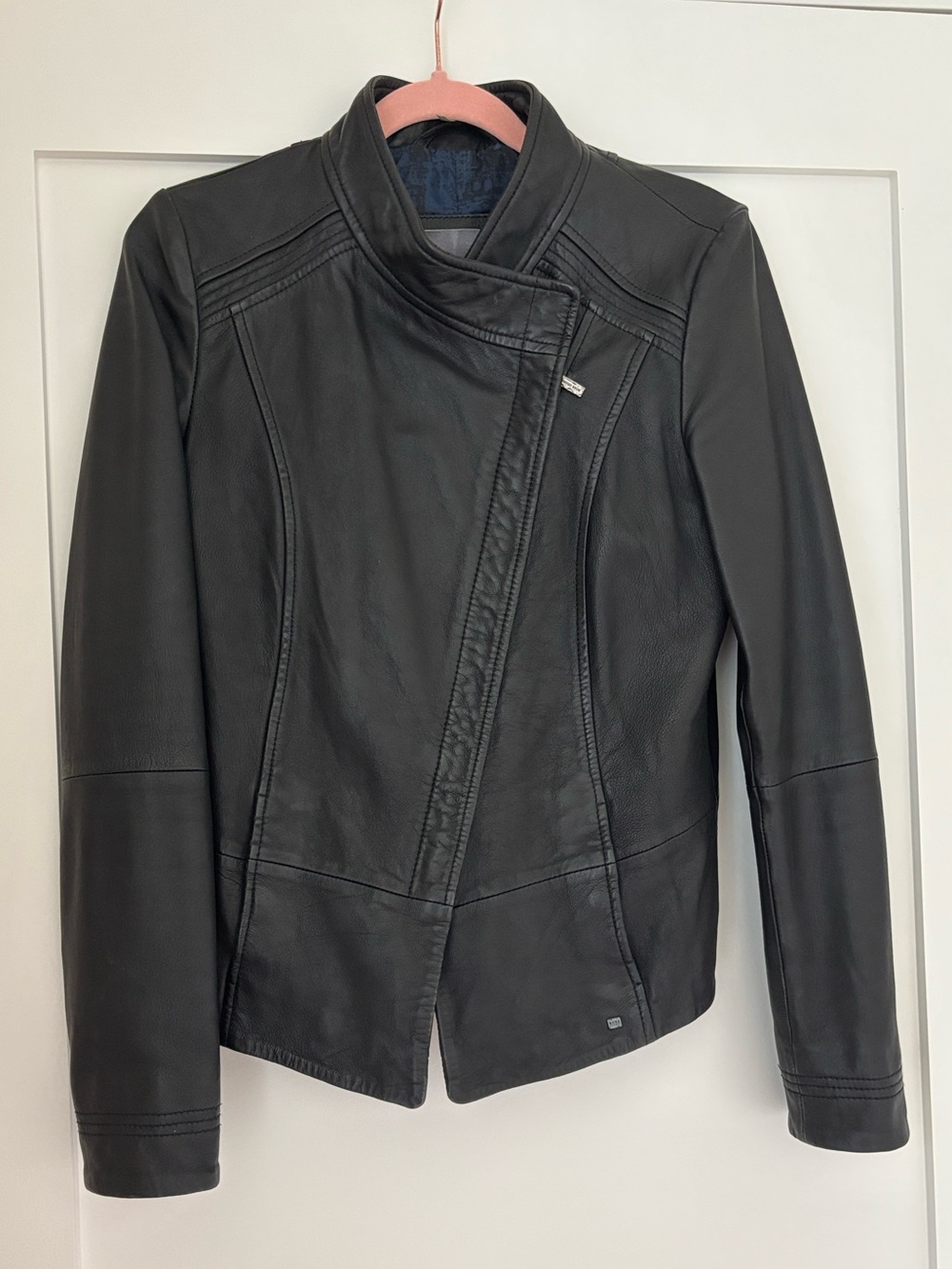 Hugo Boss Women Leather Moto Jacket EUC